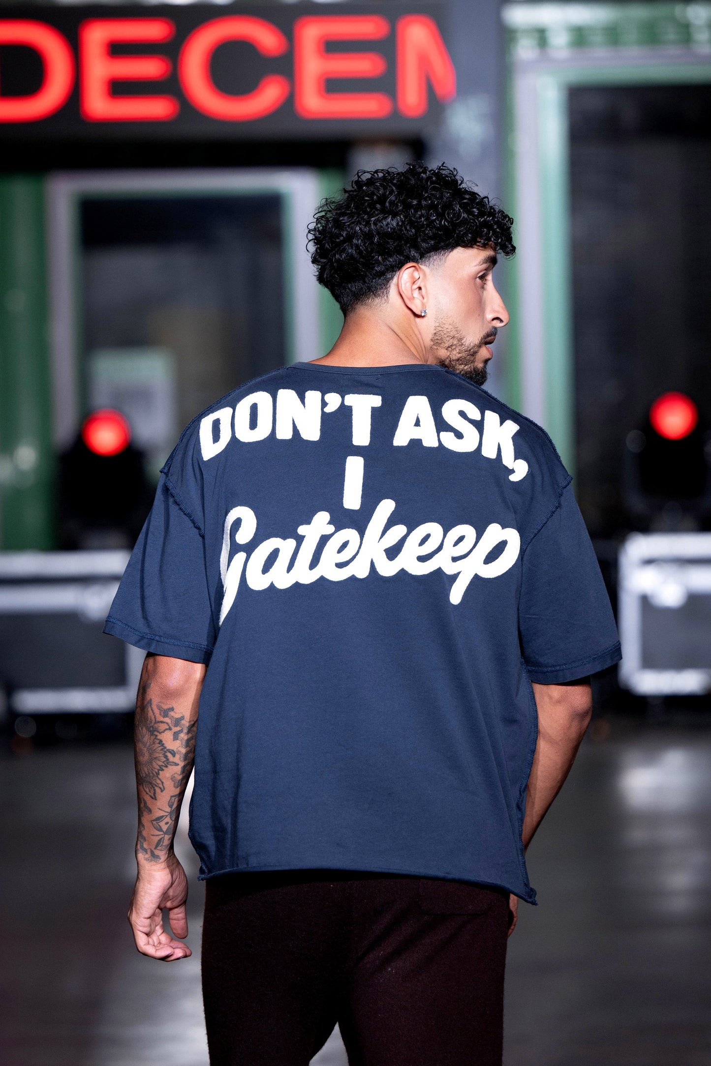 12 GATEKEEP TEE